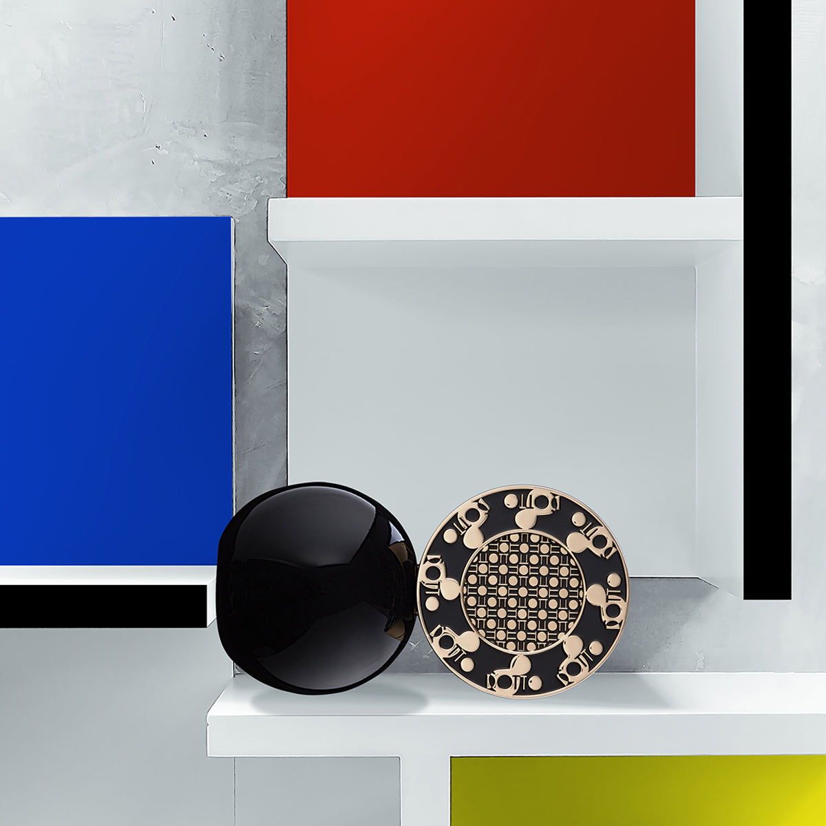 5+3 — a captivating floral amber examining Mondrian’s Composition II in Red Yellow and Blue